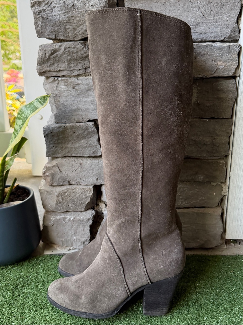 Frye Gray Suede Leather Women’s Tall Boots